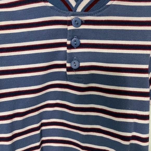 Disney Pooh 100 acre collection size 12 month onesie for boys with blue stripes - Picture 4 of 6